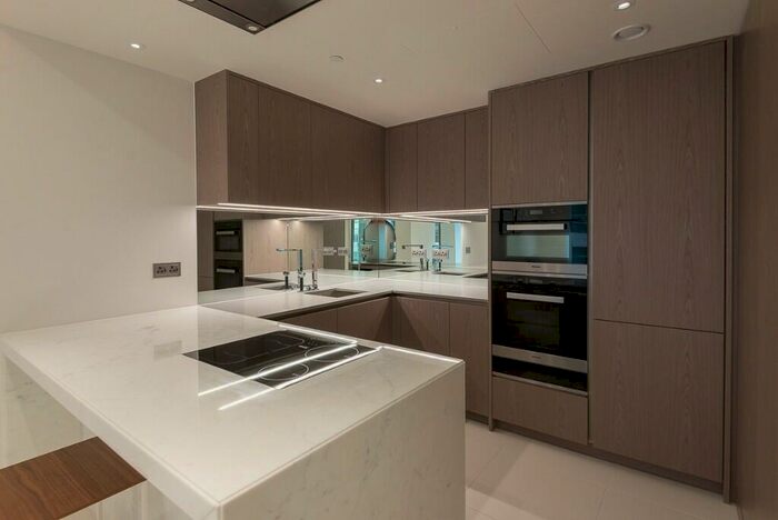 2 Bedroom Apartment To Rent In Water Lane, Tower Bridge, London, EC3R