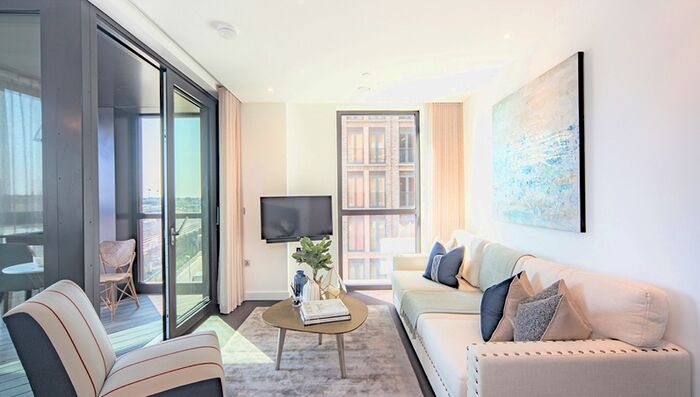 2 Bedroom Flat To Rent In Charles Clowes Walk, London, SW11