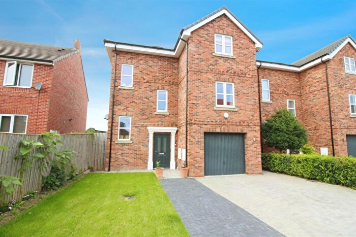 4 Bedroom Detached House For Sale In St. Marys Place, Church Fenton, Tadcaster, LS24
