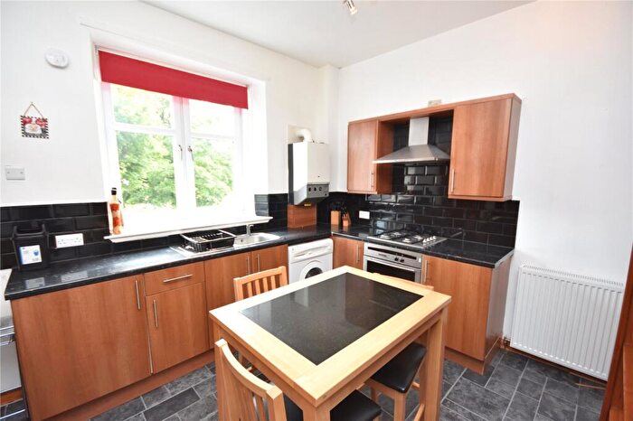 1 Bedroom Flat To Rent In Hartington Road, First Floor, West End, Aberdeen, AB10