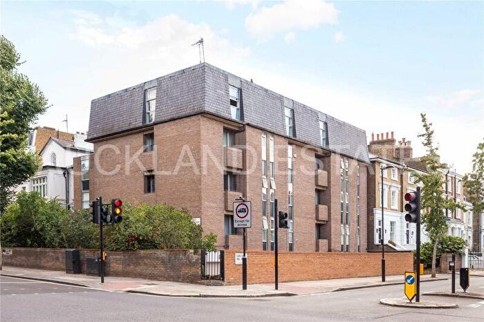 3 Bedroom Flat To Rent In Abbey Road, London, NW8
