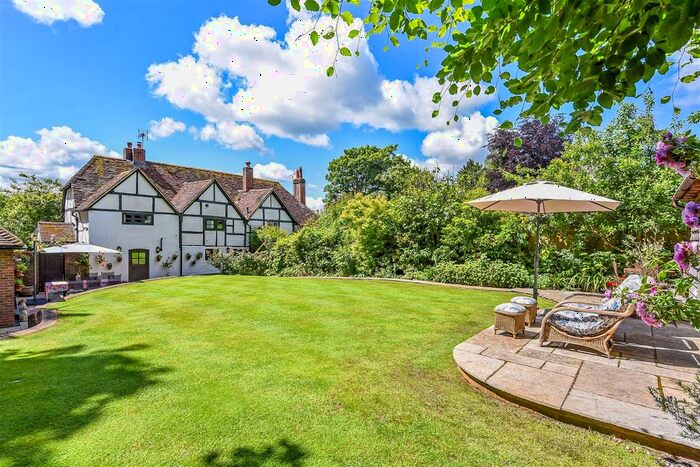 5 Bedroom Semi-Detached House For Sale In Old Farm House, Abbots Worthy, Winchester, SO21