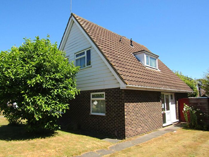 4 Bedroom Detached Bungalow To Rent In Bickleigh Walk, Peterborough, PE3