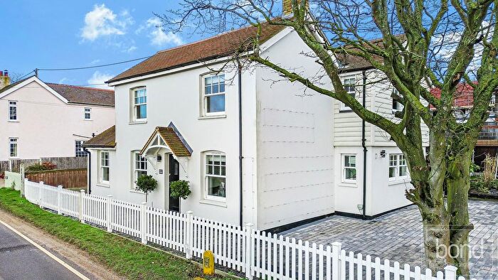 3 Bedroom Detached House For Sale In Main Road, Woodham Ferrers, Chelmsford, CM3