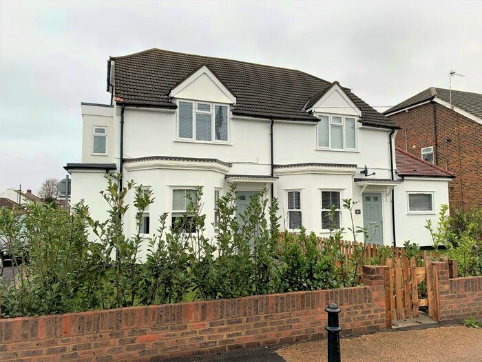 1 Bedroom Maisonette To Rent In Staines Road West, Sunbury-On-Thames, TW16