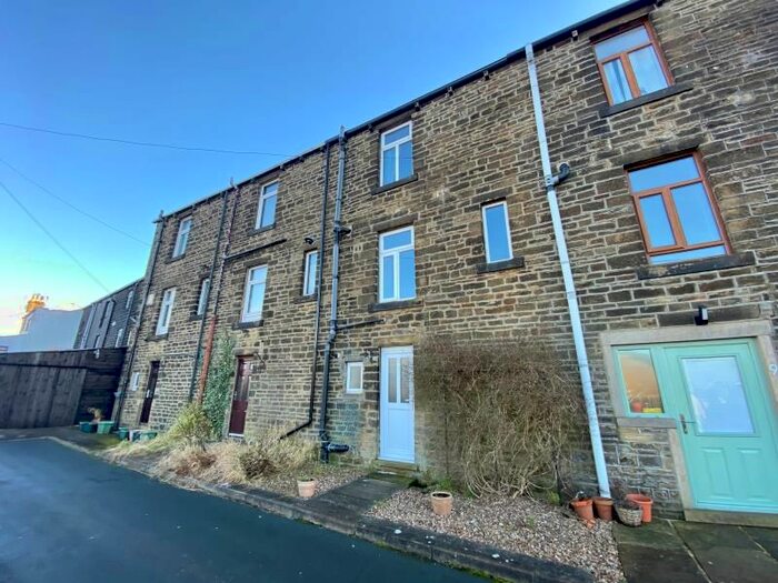 2 Bedroom Terraced House To Rent In Hebden Road, Haworth, Keighley, West Yorkshire BD22