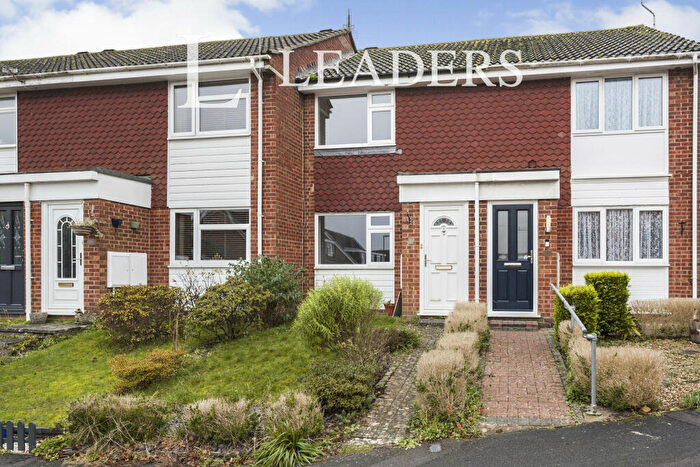 2 Bedroom Terraced House To Rent In Goosegreen Close, Horsham, RH12