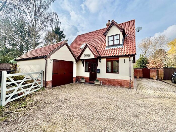 3 Bedroom House For Sale In The Street, Rickinghall, Diss, IP22