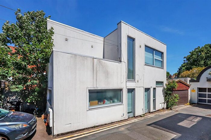 Studio To Rent In Rose Joan Mews, London, NW6