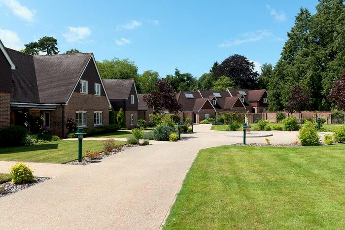 2 Bedroom Retirement Property For Sale In Flat, Holdenbury House, King George's Drive, Liphook, Hampshire, GU30