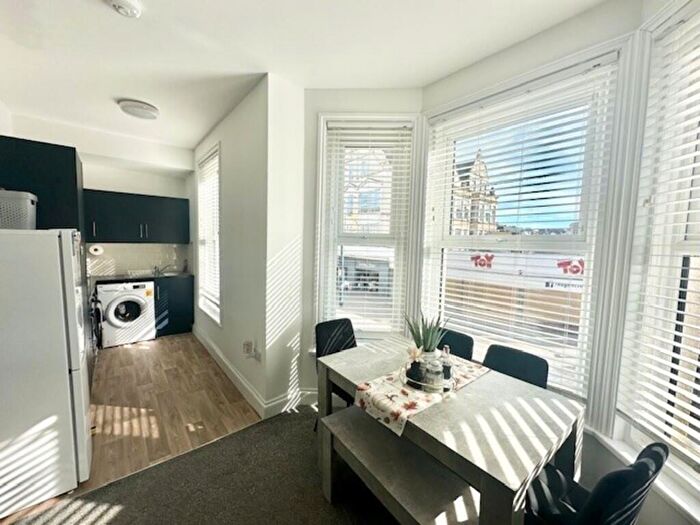 2 Bedroom Flat To Rent In Regent Road, Great Yarmouth, NR30