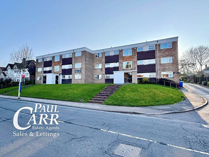 2 Bedroom Flat For Sale In Hermes Court, Clarence Road, Four Oaks, Sutton Coldfield, B74