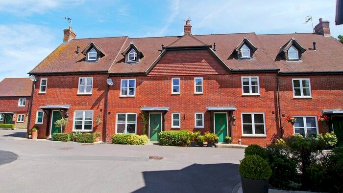 3 Bedroom Terraced House To Rent In Bluecoat Pond, Christs Hospital, West Sussex, RH13