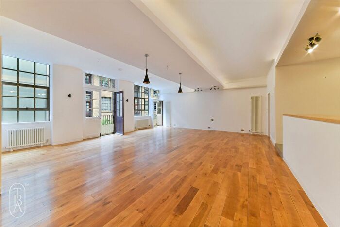 2 Bedroom Flat To Rent In Nile Street, London, N1