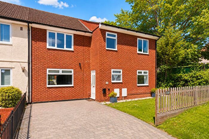 5 Bedroom Semi-Detached House To Rent In Green Lane, St. Albans, Hertfordshire, AL3