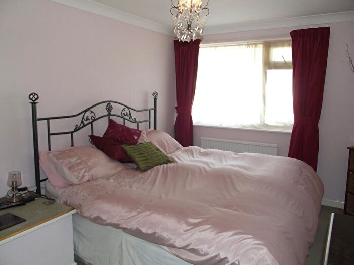 4 Bedroom House To Rent In Fareham, PO14
