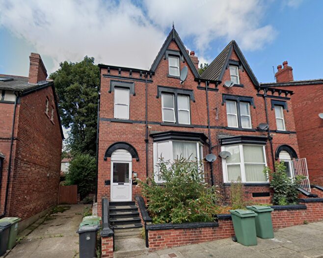 1 Bedroom Flat To Rent In Flat, Roundhay Place, Leeds, LS8