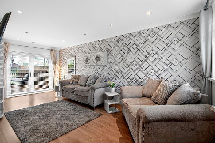 2 Bedroom Terraced House For Sale In Myrtle Square, Bishopbriggs, Glasgow, G64