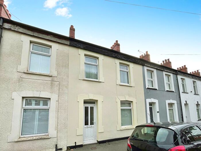 3 Bedroom House To Rent In Sevenoaks Street, Cardiff, CF11