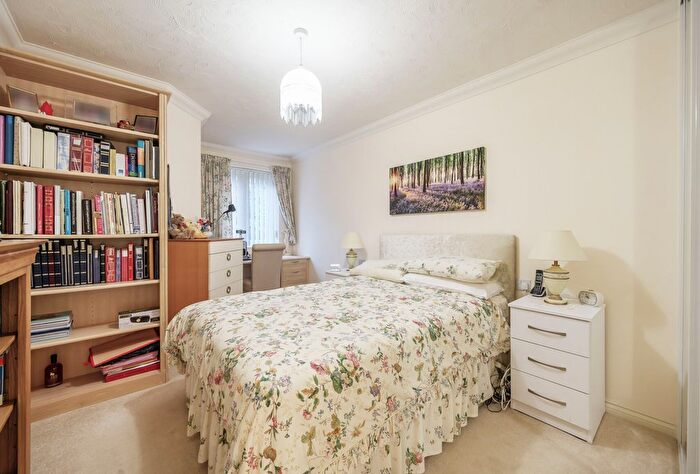 2 Bedroom Flat For Sale In Heathville Road, Gloucester, Gloucestershire, GL1