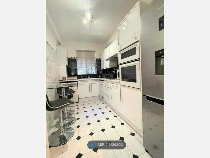 1 Bedroom Flat To Rent In Hinde Street, London, W1U