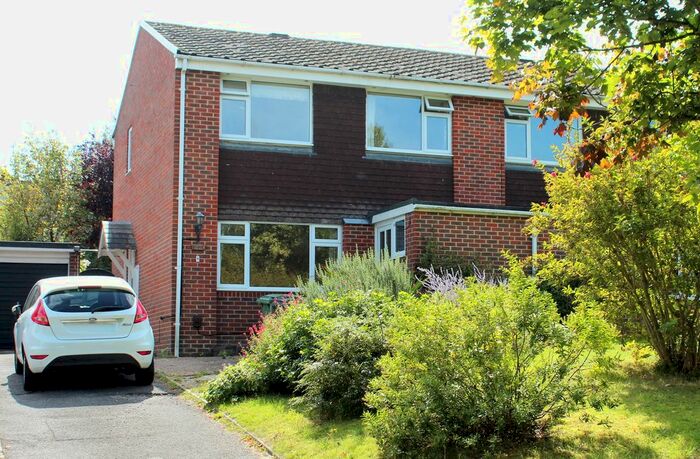 3 Bedroom Semi-Detached House To Rent In Poets Way, Winchester, SO22