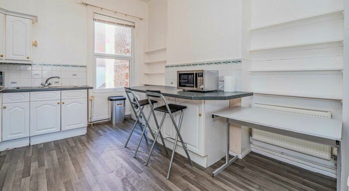 4 Bedroom Terraced House To Rent In City Road, Winchester, SO23