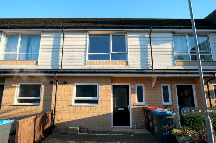 2 Bedroom Terraced House To Rent In Meridian Close, Ramsgate, CT12