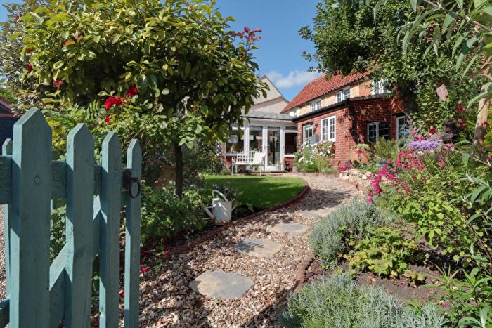 2 Bedroom Detached House For Sale In Water Lane, Woolsthorpe By Colsterworth, Lincs, NG33
