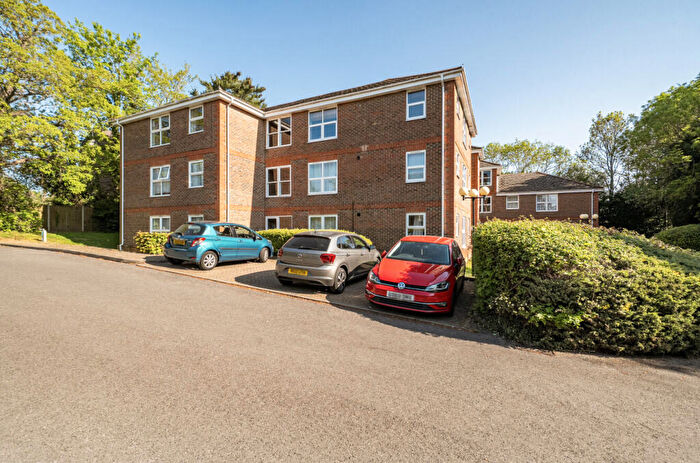 1 Bedroom Apartment For Sale In Warren Down, Bracknell, RG42