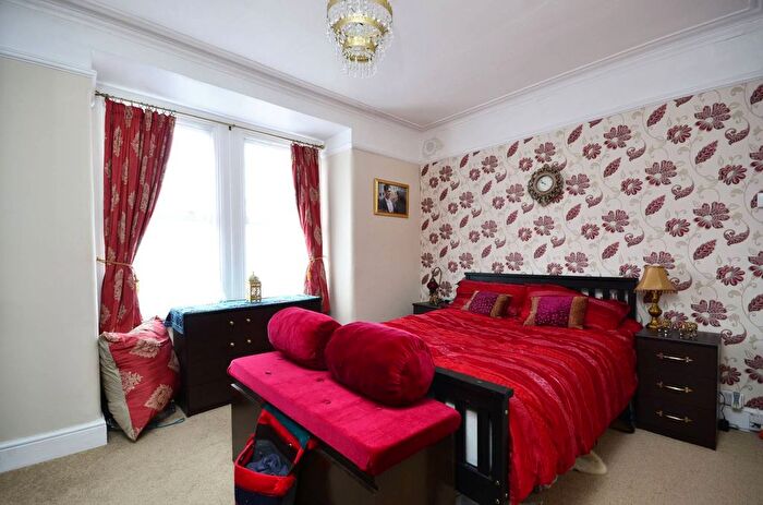 1 Bedroom Maisonette To Rent In Rasper Road, Whetstone, London, N20