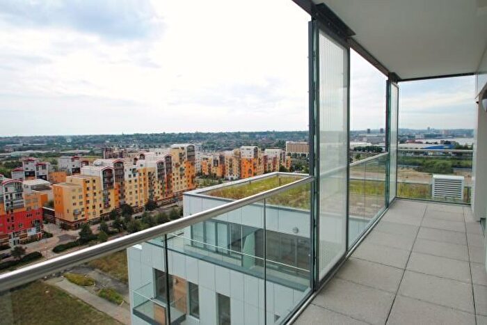 1 Bedroom Flat To Rent In City Peninsula, Barge Walk, London, SE10