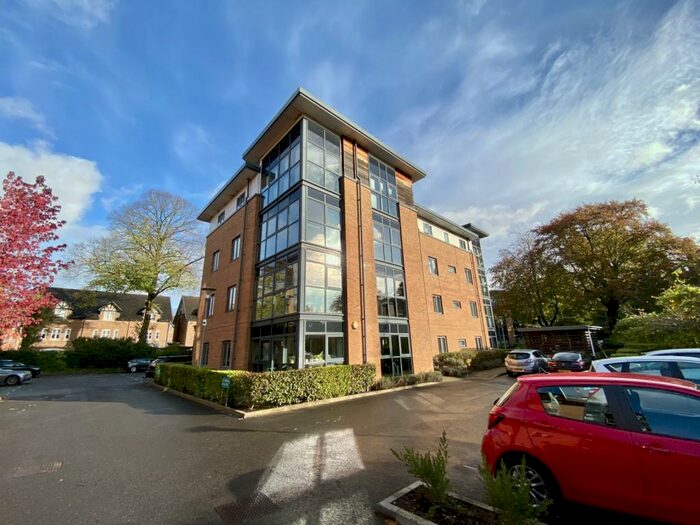 2 Bedroom Flat To Rent In Larke Rise, West Didsbury, Manchester, M20