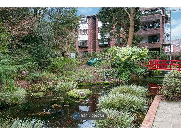 2 Bedroom Flat To Rent In The Oasis, Poole, BH13