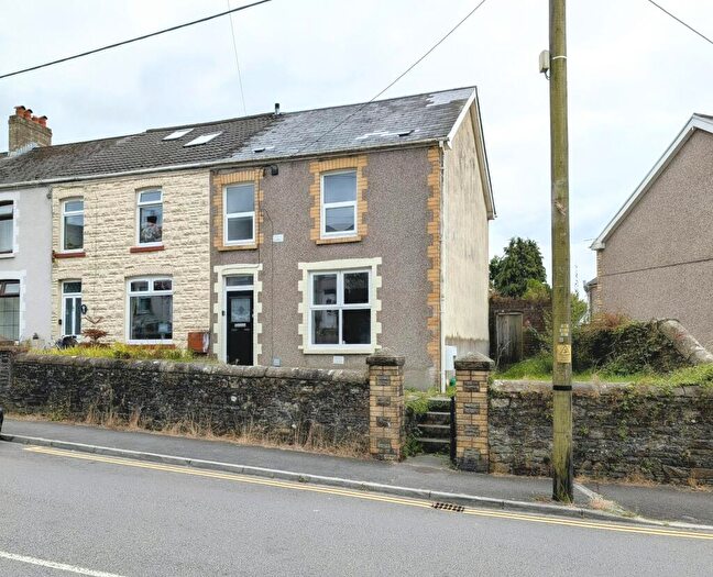 4 Bedroom End Of Terrace House To Rent In Southall Street, Brynna, Pontyclun, CF72