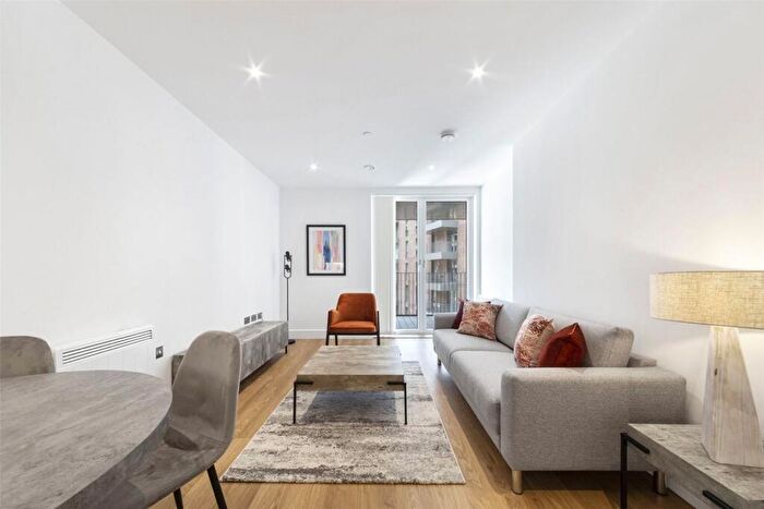2 Bedroom Flat To Rent In Hurst Street, Birmingham, B5