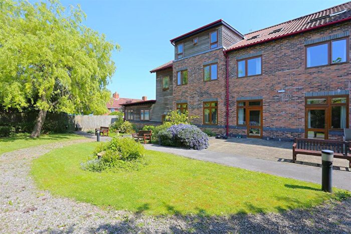 1 Bedroom Retirement Property For Sale In Shirehampton Road, Sea Mills, Bristol, BS9