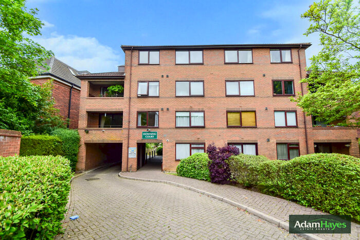 1 Bedroom Apartment To Rent In Gainsborough Road, North Finchley, N12