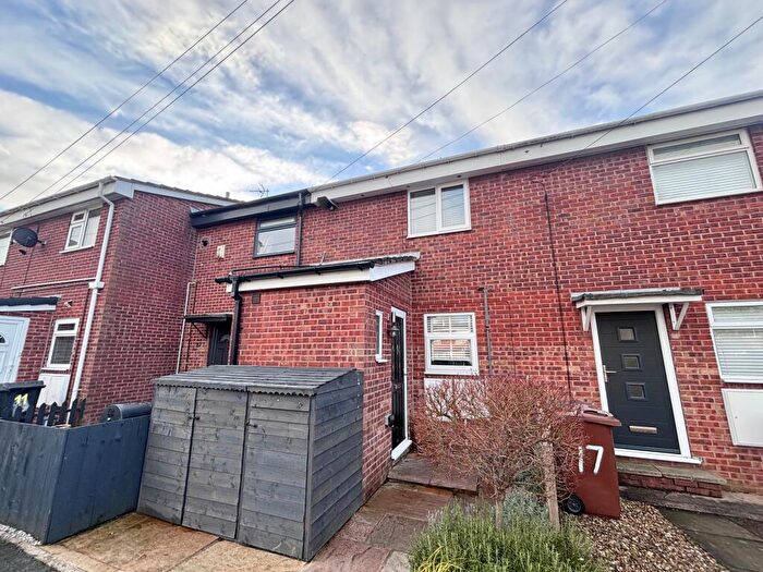 2 Bedroom Terraced House To Rent In Osprey Close, Hull, HU6