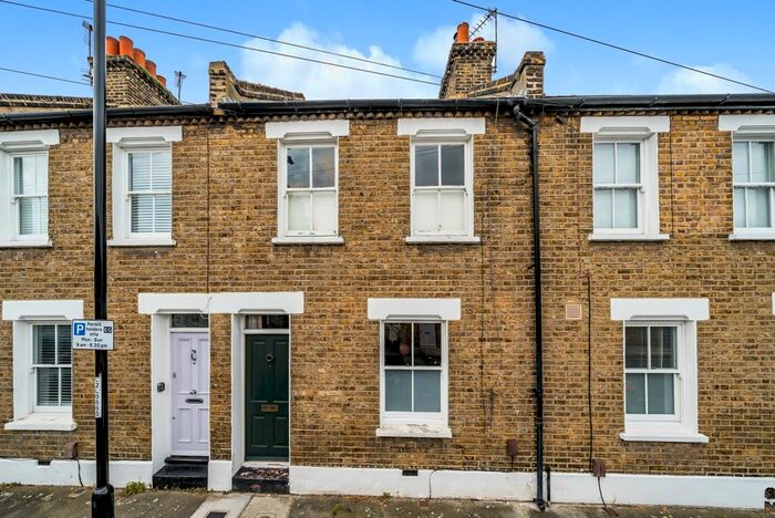 2 Bedroom Terraced House To Rent In Hadrian Street, London, SE10