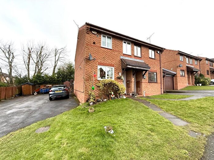 2 Bedroom Semi-Detached House For Sale In Yardley Way, Belper, DE56