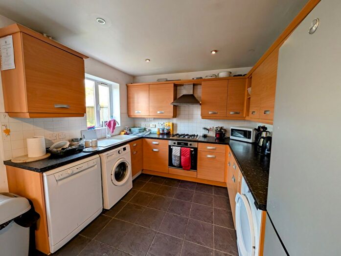 5 Bedroom Property To Rent In Godwin Way, Stoke-On-Trent, ST4