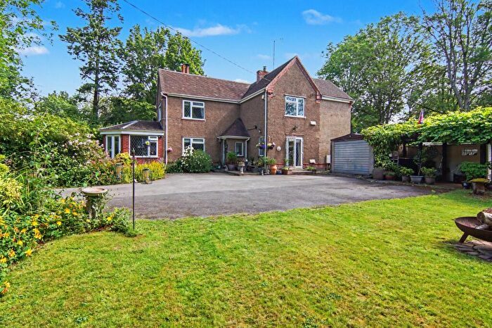4 Bedroom Detached House For Sale In St. Martins Road, Coventry, CV3