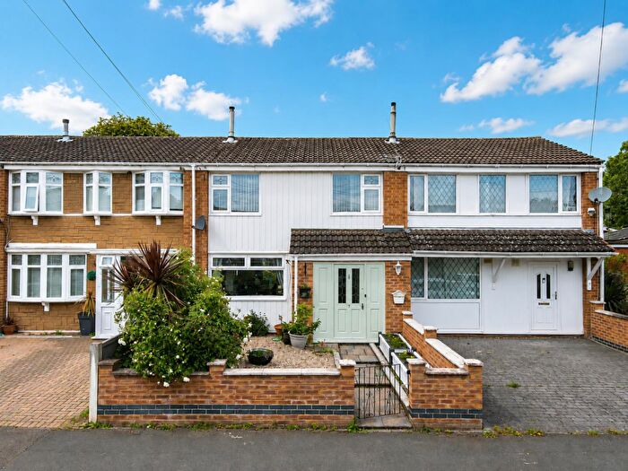 2 Bedroom Semi Detached House For Sale In Lerwick Close, Nottingham, NG11