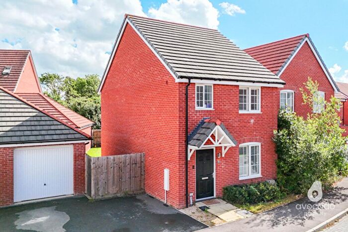 3 Bedroom Detached House For Sale In Shipridge Drive, Spencers Wood, RG7
