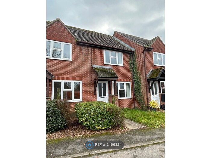 2 Bedroom Terraced House To Rent In Old School Close, Chippenham, SN15