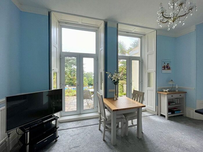 1 Bedroom Flat For Sale In Higher Warberry Road, Torquay, TQ1