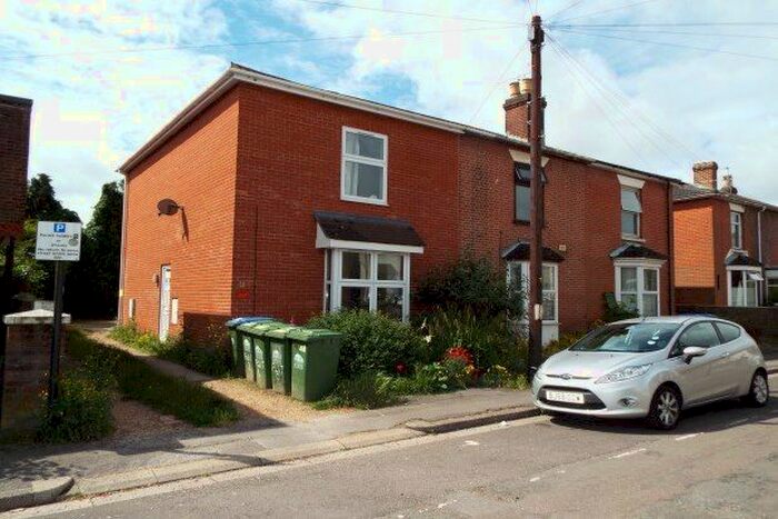 1 Bedroom Flat To Rent In Avenue Road, Southampton, SO14