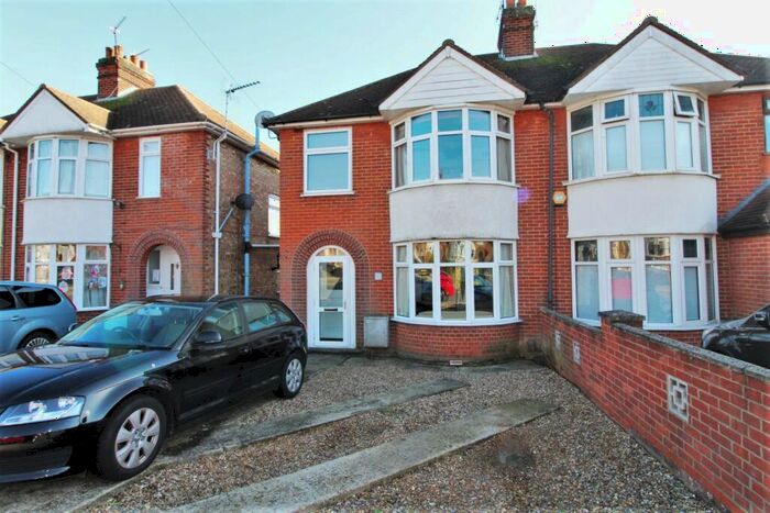 3 Bedroom Semi-Detached House To Rent In Ashcroft Road, Ipswich, IP1
