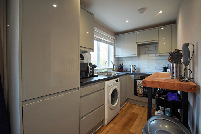 1 Bedroom Semi-Detached House To Rent In Blenman Close, Stapleton, BS16
